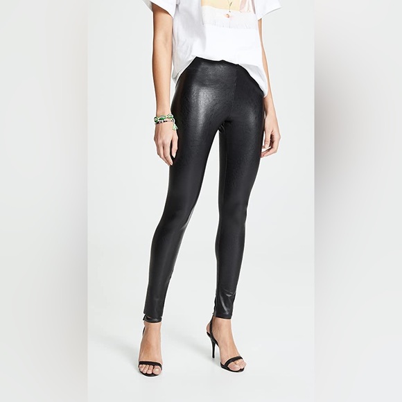 Commands Faux Leather Legging in Black - Picture 3 of 6